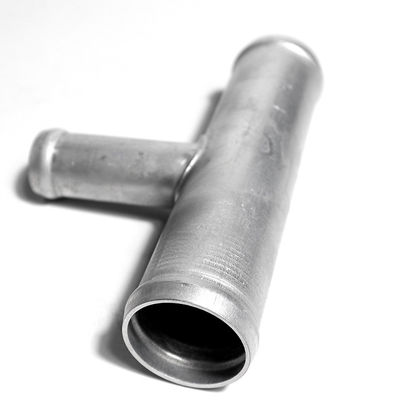 Onderdelen voor bussen Metalen loodgietersleidingen Driewegpijp voor King Long Bus OE NO. 8111-01674
