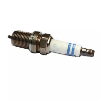 Autobusvoertuigmodel Busstekker voor Higer Bus 1000450457 Natuurgas LNG CNG-motor